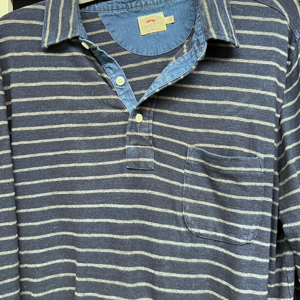 Men's Faherty Stripped  Size M long sleeve shirt so soft